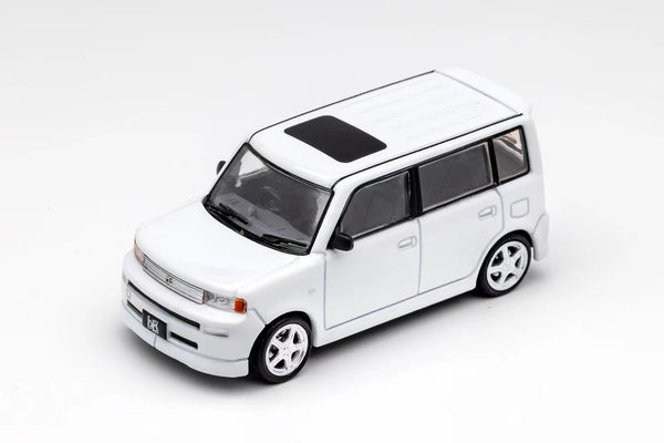 1/64 DCT 59 Toyota bB White RHD – Network Shuttle Diecast Model