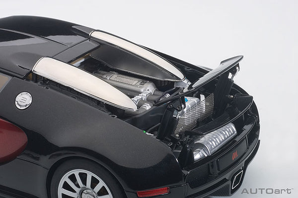 1/18 AUTOART 70909 Bugatti EB 16.4 Veyron Production Car (Interior