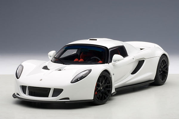 1/18 AUTOART 75404 Hennessey Venom GT Spyder (White) – Network