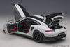 1/18 AUTOART 78171 Porsche 911 (991.2) GT2 RS Weissach Package (White)