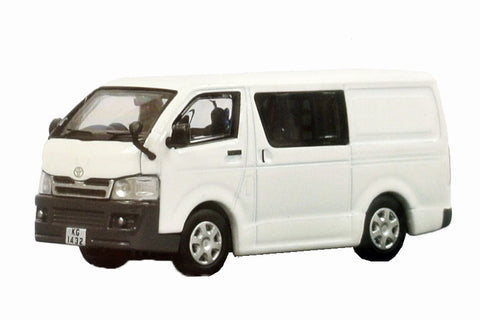 1/76 Toyota Hiace 200 White - KG1432