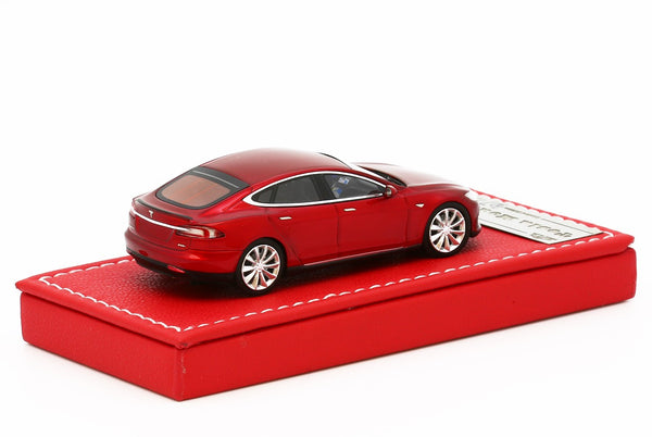 vip テスラ　モデルS レッド　1/64 ミニカー　赤　Tesla 1/64 VIP Model MSR Tesla Model S Red – Network Shuttle