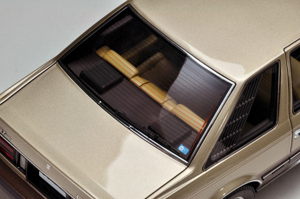 1/18 Ignition Model x Tomytec T-IG1807 Soarer 2800GT Extra (Beige