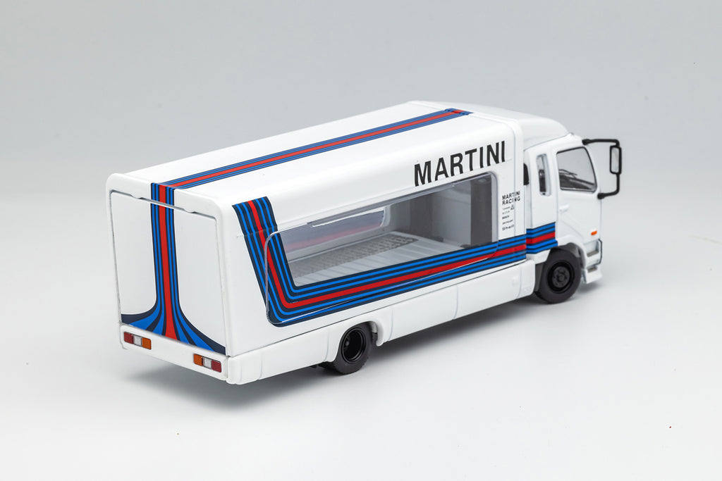 1/64 GCD 292 Mitsubishi Fuso Fighter Martini RHD