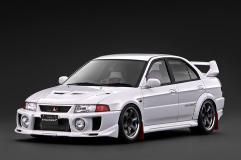 (Pre-Order) 1/18 Ignition Model IG4017 Mitsubishi Lancer Evolution 5 (CP9A) White