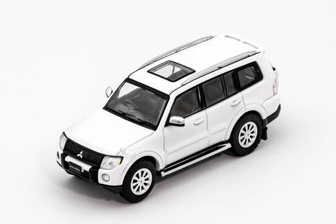 (Pre-Order) 1/64 Shadow Pro 427 Mitsubishi Pajero V97 White RHD