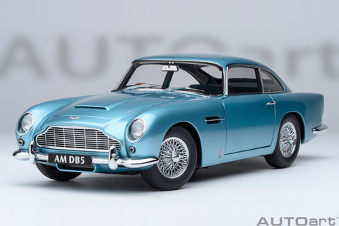 1/18 AUTOART 70288 Aston Martin DB5 Caribbean Pearl