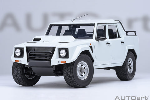 (Pre-Order) 1/18 AUTOART 74549 Lamborghini LM002 Bianco Polo Park