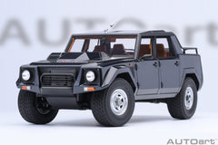 (Pre-Order) 1/18 AUTOART 74552 Lamborghini LM002 Blu Acapulco Metallic