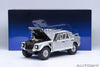 (Pre-Order) 1/18 AUTOART 74553 Lamborghini LM002 Argento