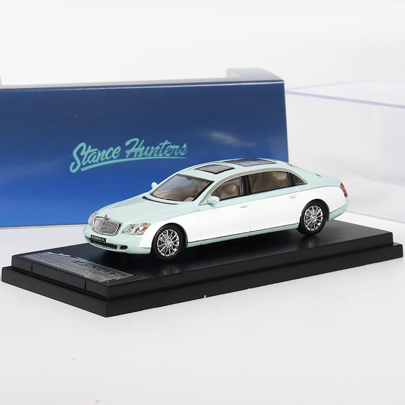 暮らしに便利なアイテム 1/64 Tiffany 62 Mercedes-Maybach SHMM62TBW Hunters Stance ミニカー