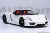 1/18 AUTOART 77920 Porsche 918 Spyder Weissach Package (White w/ Red interior)