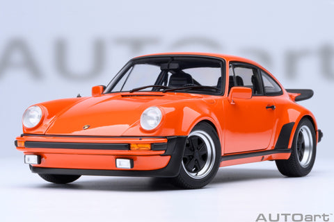 1/18 AUTOART 78112 Porsche 911 (930) Turbo 3.0 Continental Orange