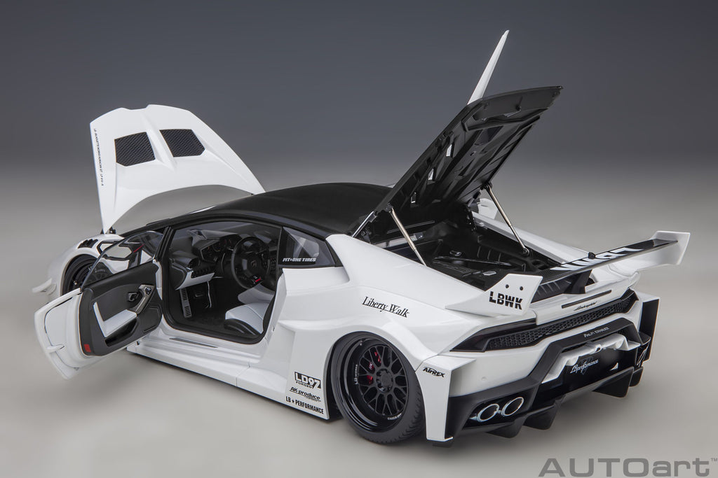 Lambo Huracan GT LB-Silhouette Works Black 1/18 Model Car de Autoart 79129 Lambo Huracan GT LB-Silhouette Works Black 1/18 Model Car de Autoart 79129