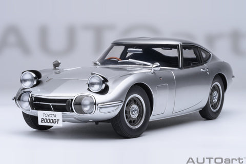1/18 AUTOART 79548 Toyota 2000GT 1967 Silver