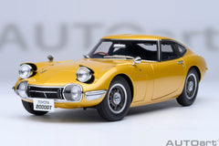 1/18 AUTOART 79549 Toyota 2000GT 1967 Gold