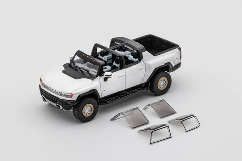 1/64 GCD 217 Hummer EV Pickup White LHD