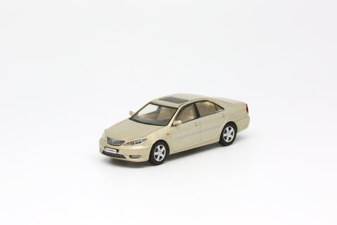 (Pre-Order) 1/64 Model 1 C33641 Toyota Camry XV30 Beige Mica Metallic LHD