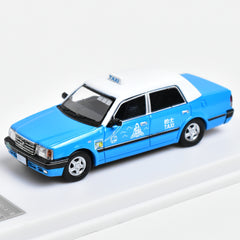 1/64 LMLF LMLFTCCL Toyota Crown Comfort Hong Kong Taxi Lantau