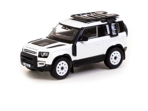 1/64 Tarmac T64G-019-WH Land Rover Defender 90 White Metallic Lamley Special Edition