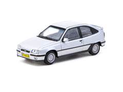 1/64 Tarmac T64G-065-SL Opel Kadett GSi Silver