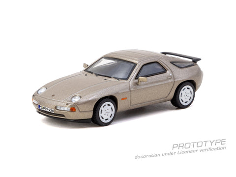 (Pre-Order) 1/64 Tarmac T64G-085-PM Porsche 928 S4 Platinum Metallic
