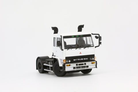 1/64 Model 1 T66301 Mitsubishi Fuso The Great 1986 White
