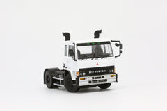 1/64 Model 1 T66301 Mitsubishi Fuso The Great 1986 White