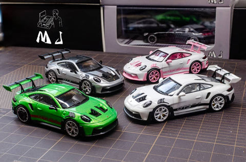 (Pre-Order) 1/64 MJ Model MJP992G Porsche 992 GT3 RS Metallic Apple Green LHD