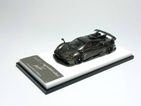 (Pre-Order) 1/64 Model Collect MCPIGC Pagani Imola Pearl Grey/ Carbon LHD