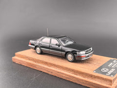 (Pre-Order) 1/64 FineWorks64 FWLLS400BKG Lexus LS400 Black/ Grey LHD