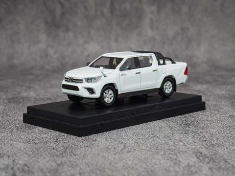 (Pre-Order) 1/64 Ebbro E64055 Toyota Hilux Super White II