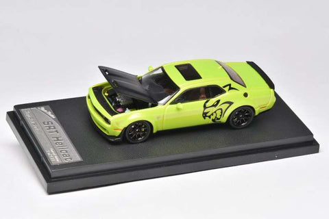 1/64 Stance Hunters SHDCHAG Dodge Challenger SRT Hellcat Apple Green LHD