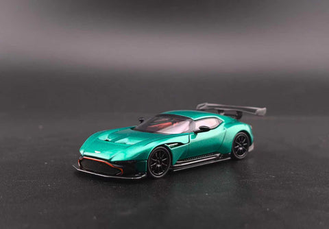 (Pre-Order) 1/64 FineWorks64 FWAMVMG Aston Martin Vulcan Martin Green