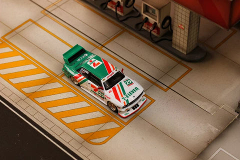 1/64 Street Weapon SWBE30711 BMW M3 E30 7-11 #29