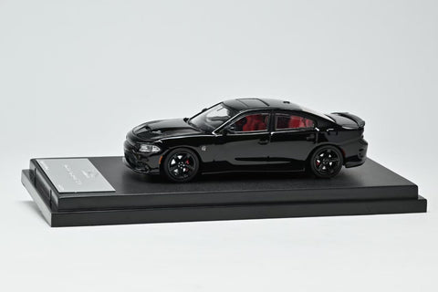 (Pre-Order) 1/64 7cm Model 7CMDCHBK Dodge Challenger SRT Hellcat Pitch Black