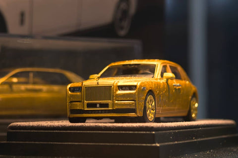 (Pre-Order) 1/64 Banana Model BMRRPG Rolls-Royce Phantom VIII Gold