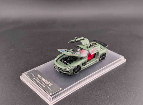 (Pre-Order) 1/64 FineWorks64 FWMBSLSFG Mercedes-Benz SLS AMG Black Series Fighter Green