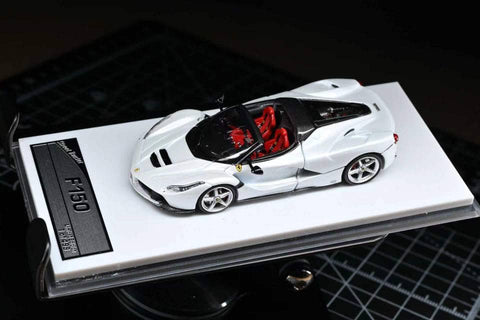 (Pre-Order) 1/64 Street Buster SBFF150AW Ferrari LaFerrari F150 Aperta Bianco White