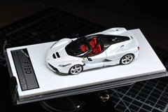 (Pre-Order) 1/64 Street Buster SBFF150AW Ferrari LaFerrari F150 Aperta Bianco White
