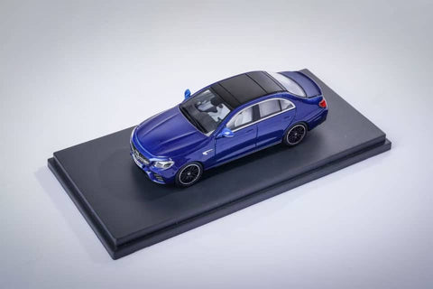(Pre-Order) 1/64 Petrol Studio PSMAE63SBL Mercedes-AMG E63S Brilliant Blue