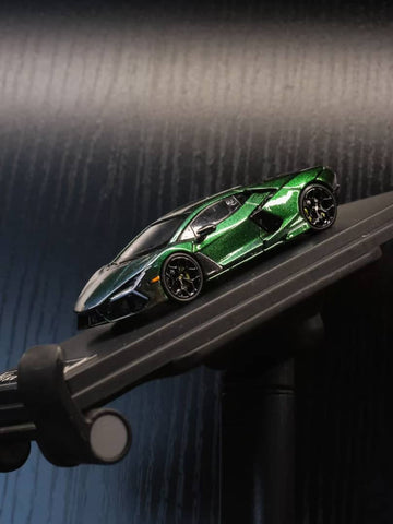 (Pre-Order) 1/64 YS Model YSLRG Lamborghini Revuelto Metallic Green