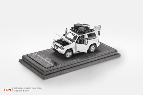 (Pre-Order) 1/64 iHCM iHCM64-003W Mitsubishi Pajero Evolution Snow White