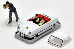 (Pre-Order) 1/64 Tomytec Kodomonokuni Theme Park x TLV Datsun Baby No.6 White with Figure