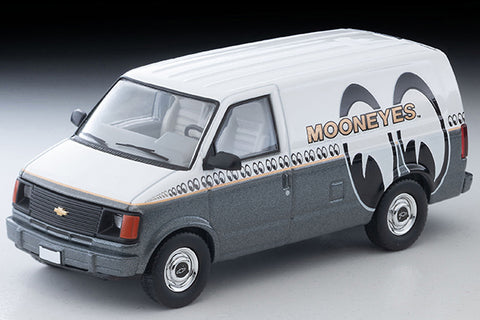 (Pre-Order) 1/64 Tomytec LV-N344c Chevrolet Astro Van Mooneyes White/ Gray