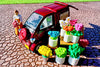 (Pre-Order) 1/64 Tomytec #CarSnap17b Flower Shop 2 w/ Daihatsu Midget II Cargo