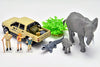 (Pre-Order) 1/64 Tomytec Diorama Collection64 #CarSnap29a Safari 2 w/ Toyota Hilux 4WD Pickup Double Cab