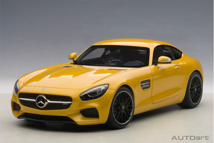 1/18 AUTOART 76314 Mercedes-AMG GT S (Solarbeam/ Yellowish 1/18 AUTOART 76314 Mercedes-AMG GT S (Solarbeam/ Yellowish