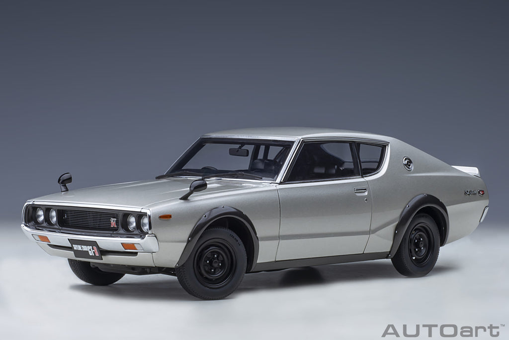 1/18 AUTOART 77471 Nissan Skyline 2000GT-R (KPGC110) (Silver