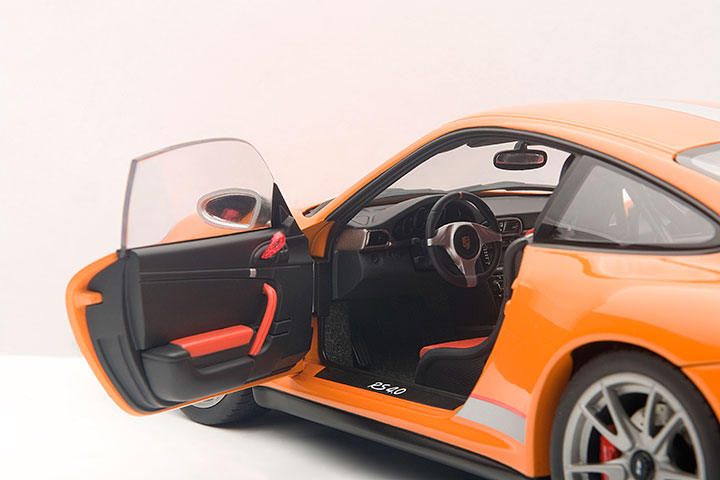 1/18 AUTOART 78148 Porsche 911 (997) GT3 RS 4.0 (Orange) – Network